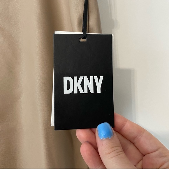 DKNY PULL ON FAUX LEATHER SKINNY PANTS BEIGE - Picture 2 of 6
